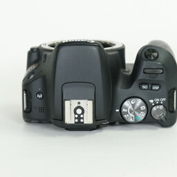 Canon EOS Kiss X9
