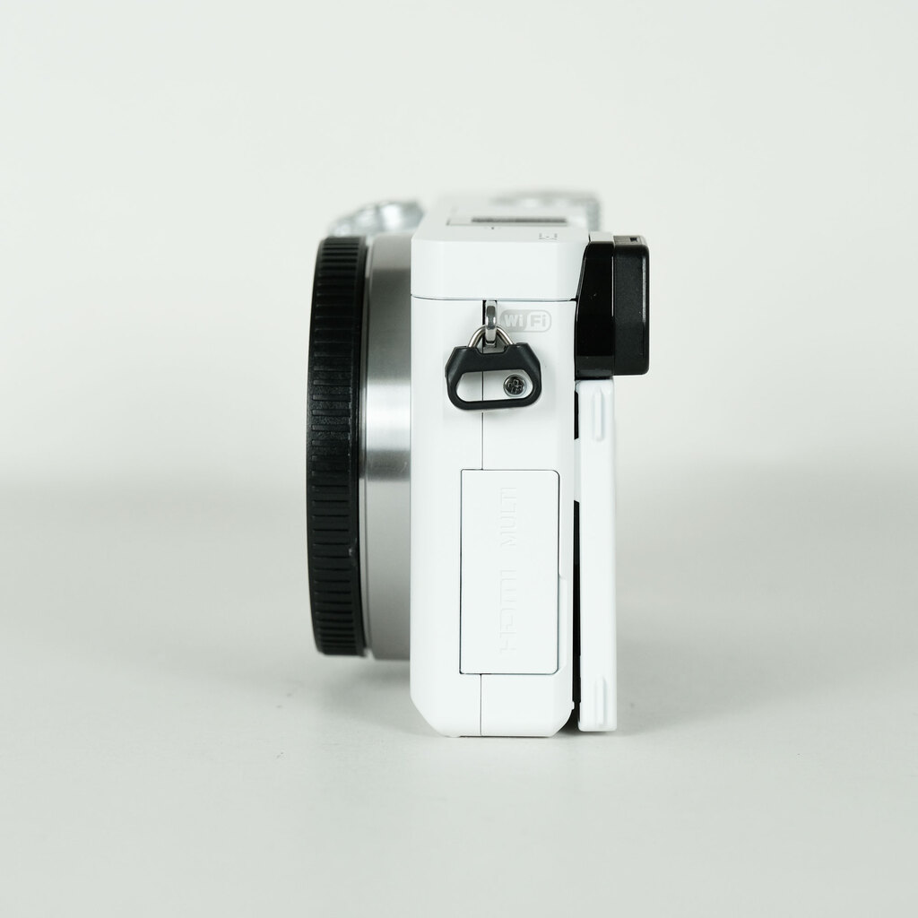 SONY α6000（ILCE-6000）