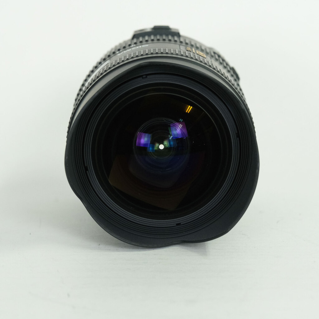 SIGMA 8-16mm F4.5-5.6DC HSM (キヤノンEF用)