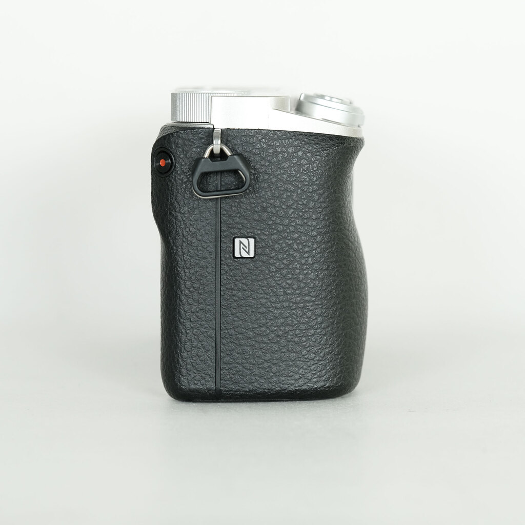 SONY α6000（ILCE-6000）