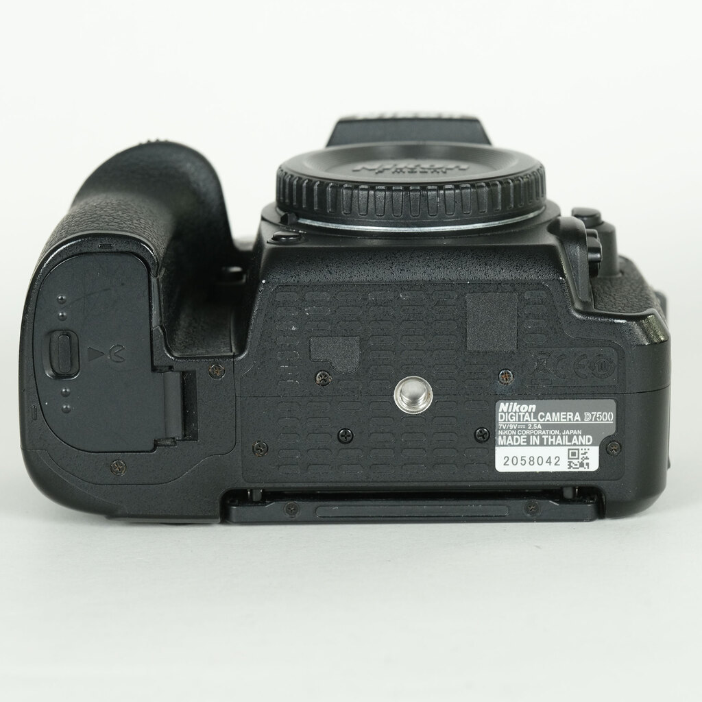 Nikon D7500 Nikon D7500