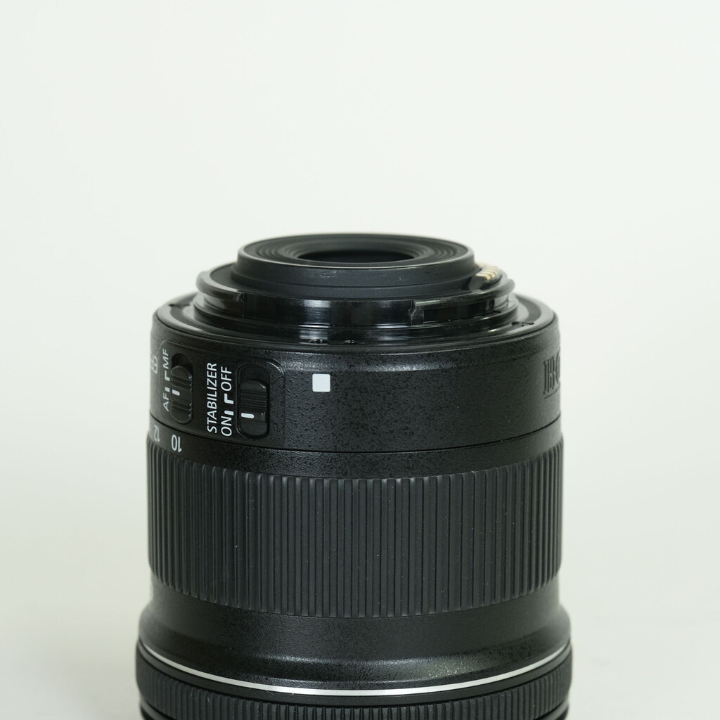 Canon EF-S10-18mm F4.5-5.6 IS STM