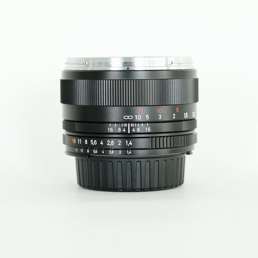 Carl Zeiss Planar T* 50mm F1.4 ZF.2 [ニコンF用]