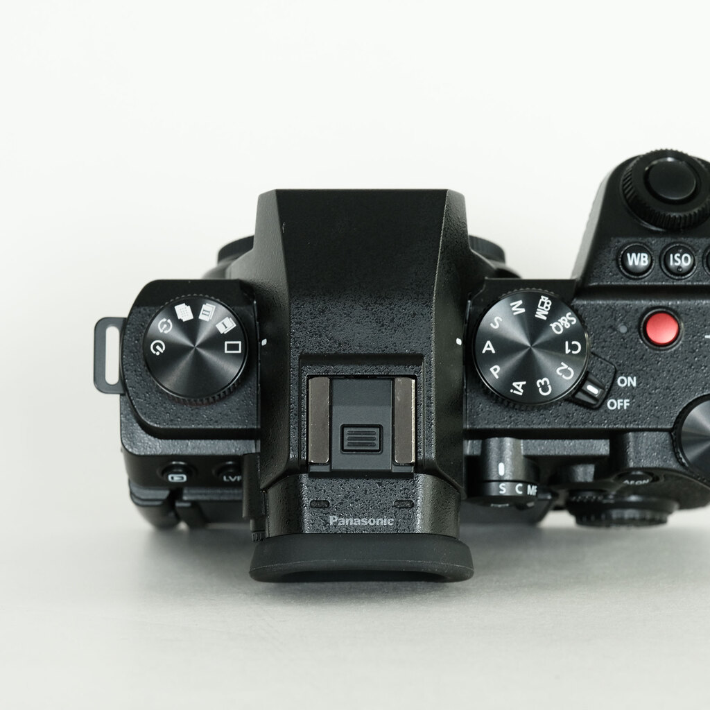 Panasonic LUMIX S5II DC-S5M2