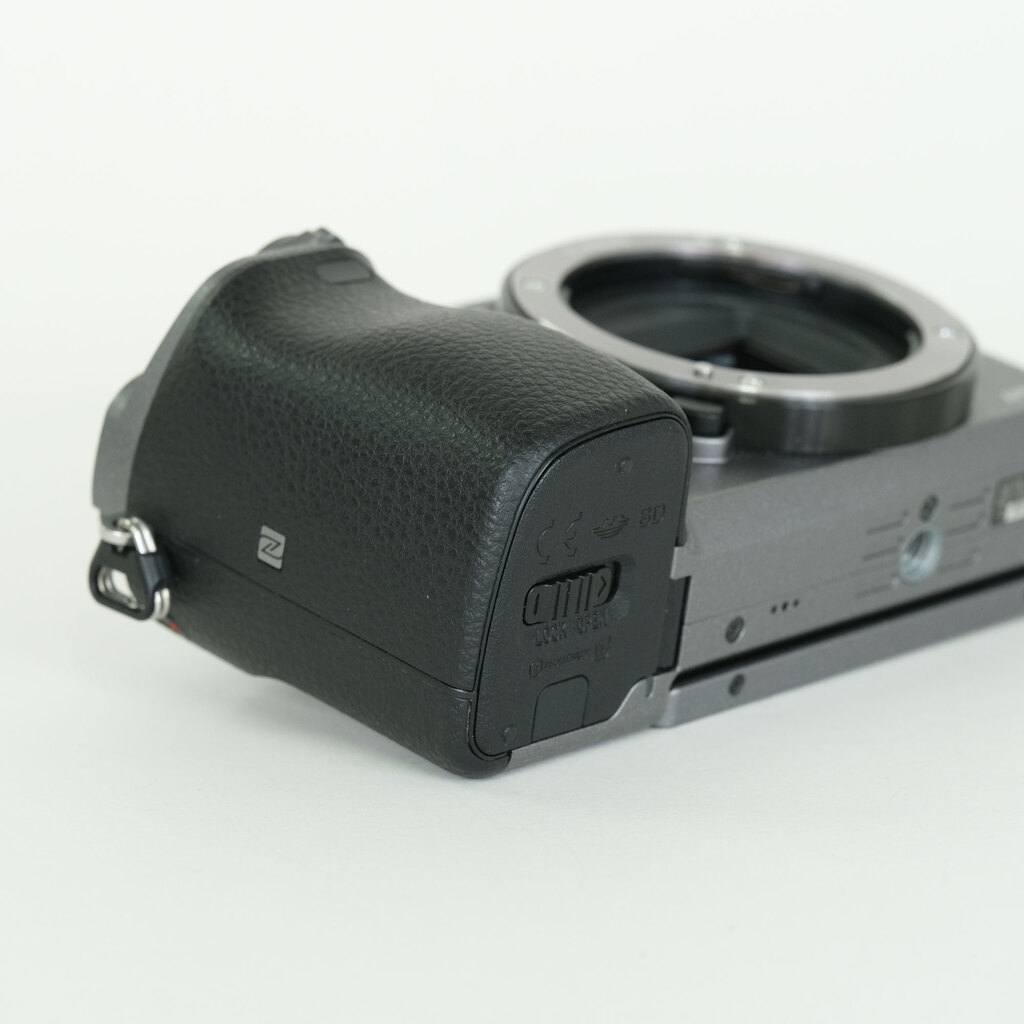 SONY α6000（ILCE-6000）