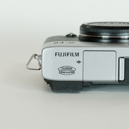 FUJIFILM X-E2