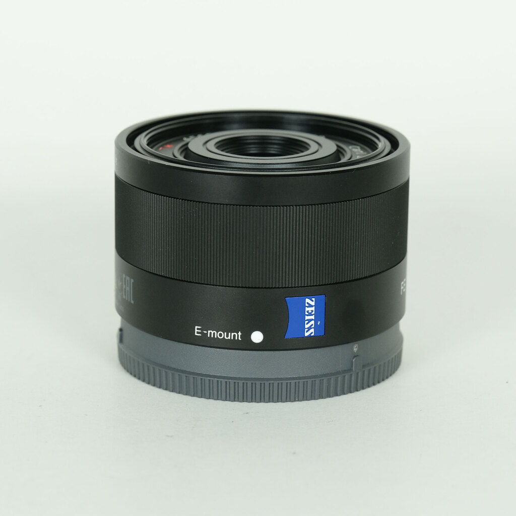SONY Sonnar T* FE 35mm F2.8 ZA SEL35F28Z SONY Sonnar T* FE 35mm F2.8 ZA SEL35F28Z