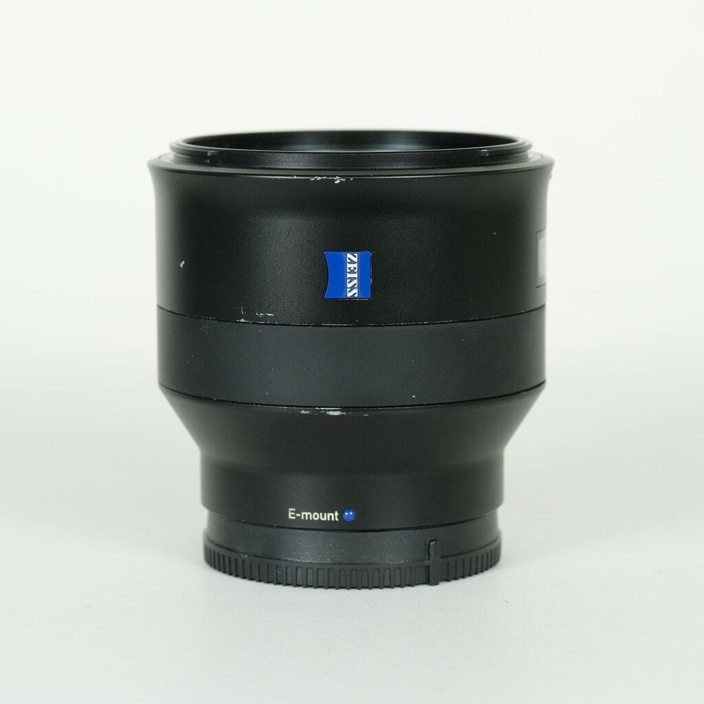 Carl Zeiss Batis 2/25 [�\�j�[E�p]
