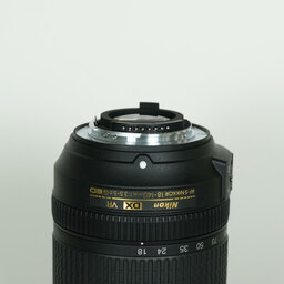 Nikon AF-S DX NIKKOR 18-140mm F3.5-5.6G ED VR