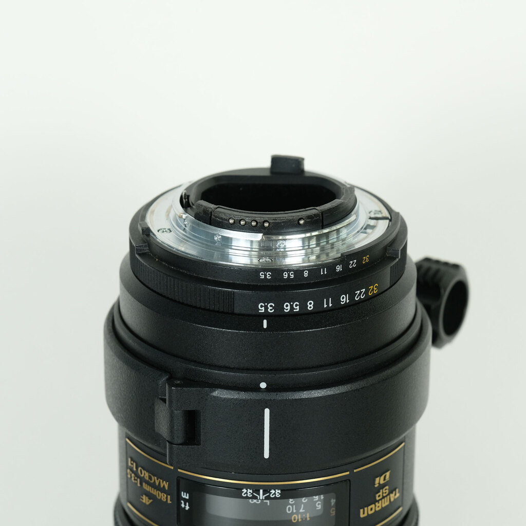 TAMRON SP AF 180mm F/3.5 Di LD[IF] MACRO 1:1 (Model B01) [ニコンF