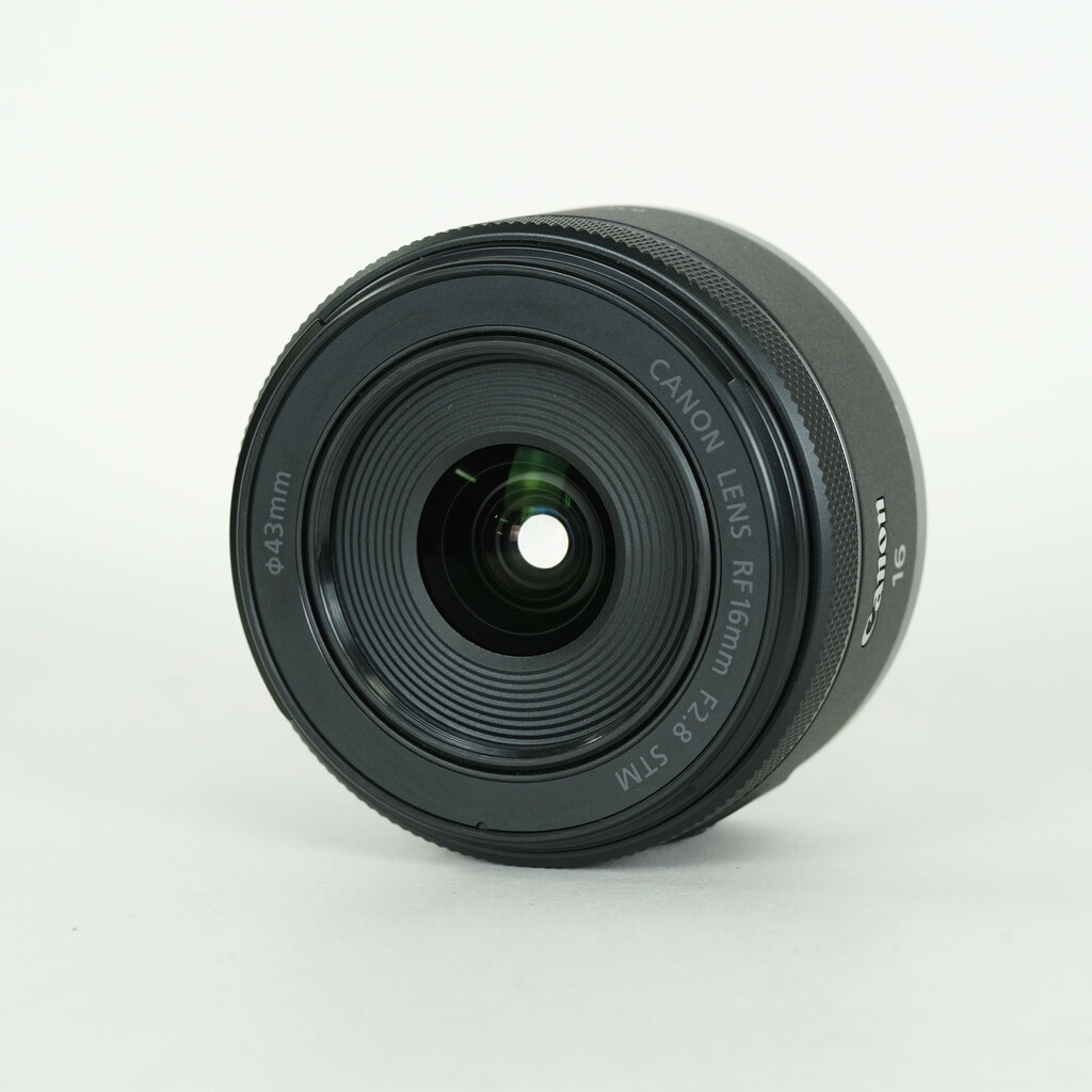 Canon RF16mm F2.8 STM