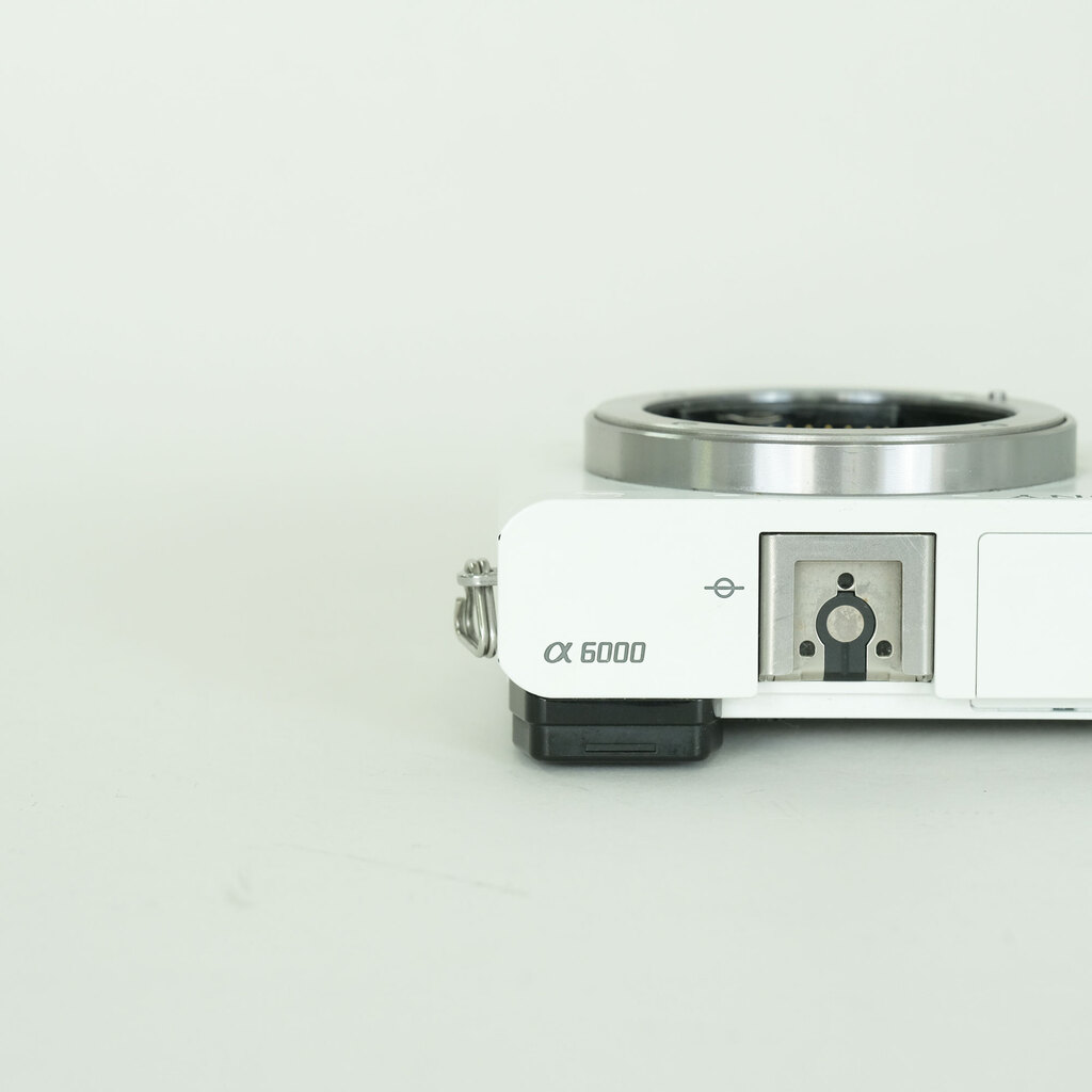 SONY α6000（ILCE-6000）