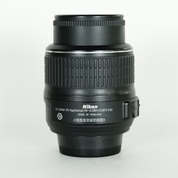 Nikon AF-S DX NIKKOR 18-55mm F3.5-5.6 G VR