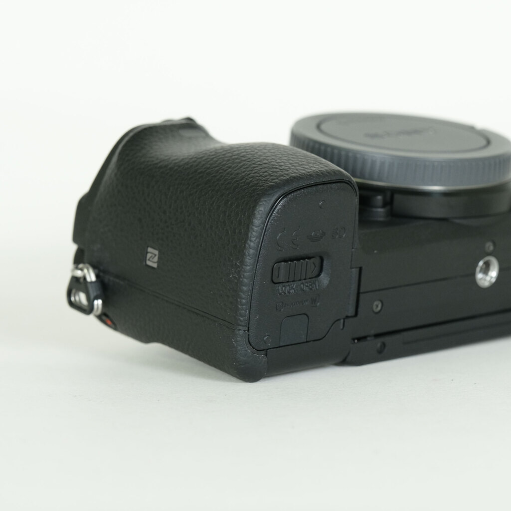 SONY α6400（ILCE-6400）