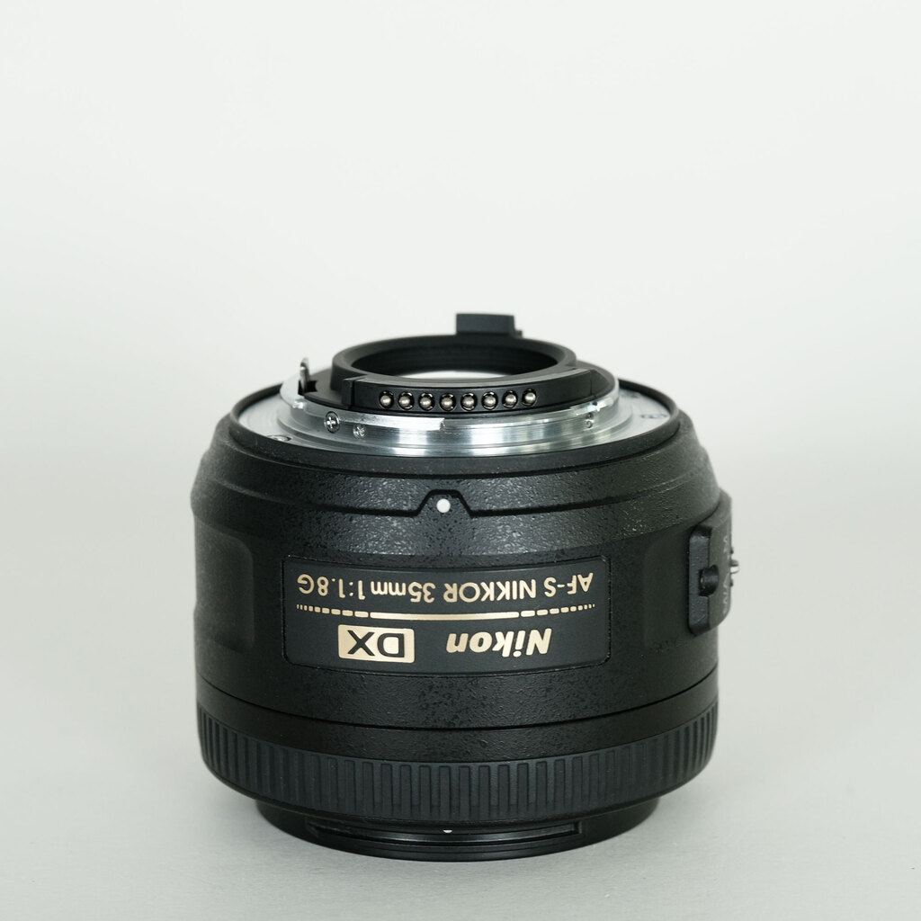 Nikon AF-S DX NIKKOR 35mm f/1.8G