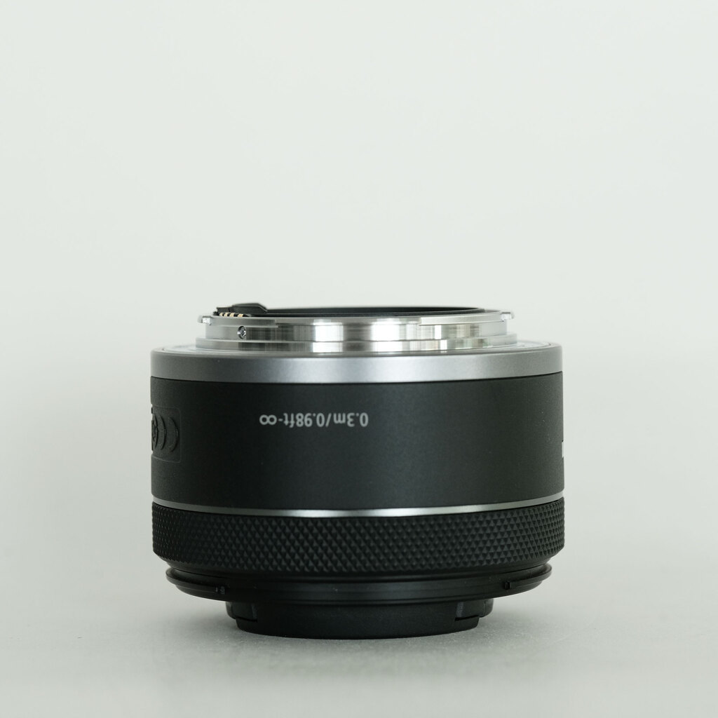 Canon RF50mm F1.8 STM