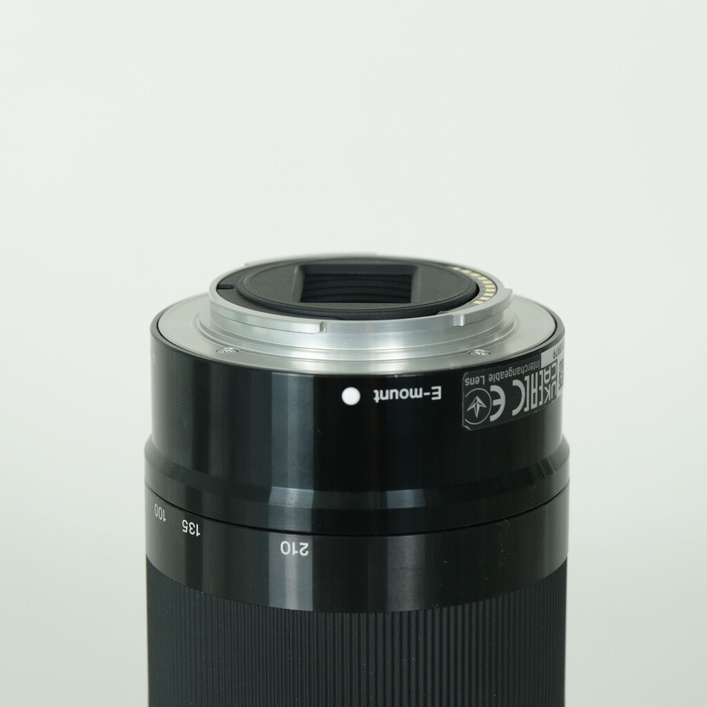 SONY E 55-210mm F4.5-6.3 OSS SEL55210の出品 | ONE SCENE（ワンシーン）