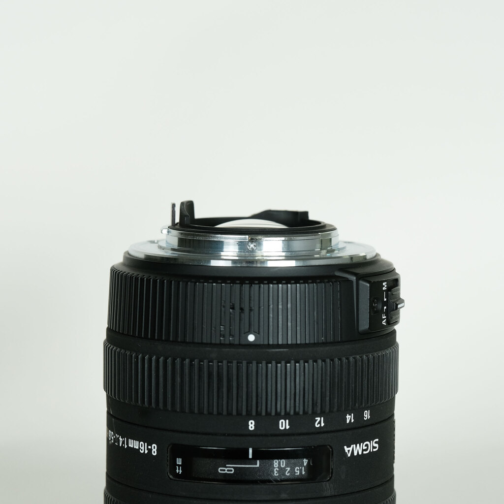 SIGMA 8-16mm F4.5-5.6DC HSM (ペンタックス用)