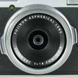 FUJIFILM X70 シルバー FUJIFILM X70 シルバー