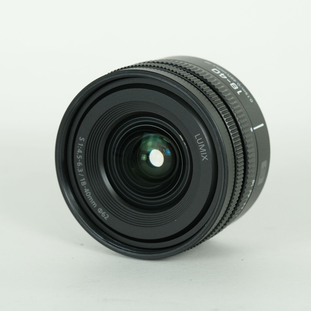 Panasonic LUMIX S 18-40mm F4.5-6.3の出品 | ONE SCENE（ワンシーン）