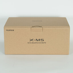 FUJIFILM X-M5