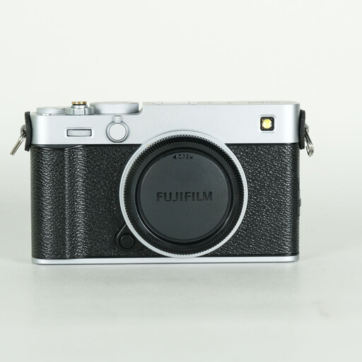 実用性を兼ね備えた新たなクラシックスタイルのミラーレス“FUJIFILM X