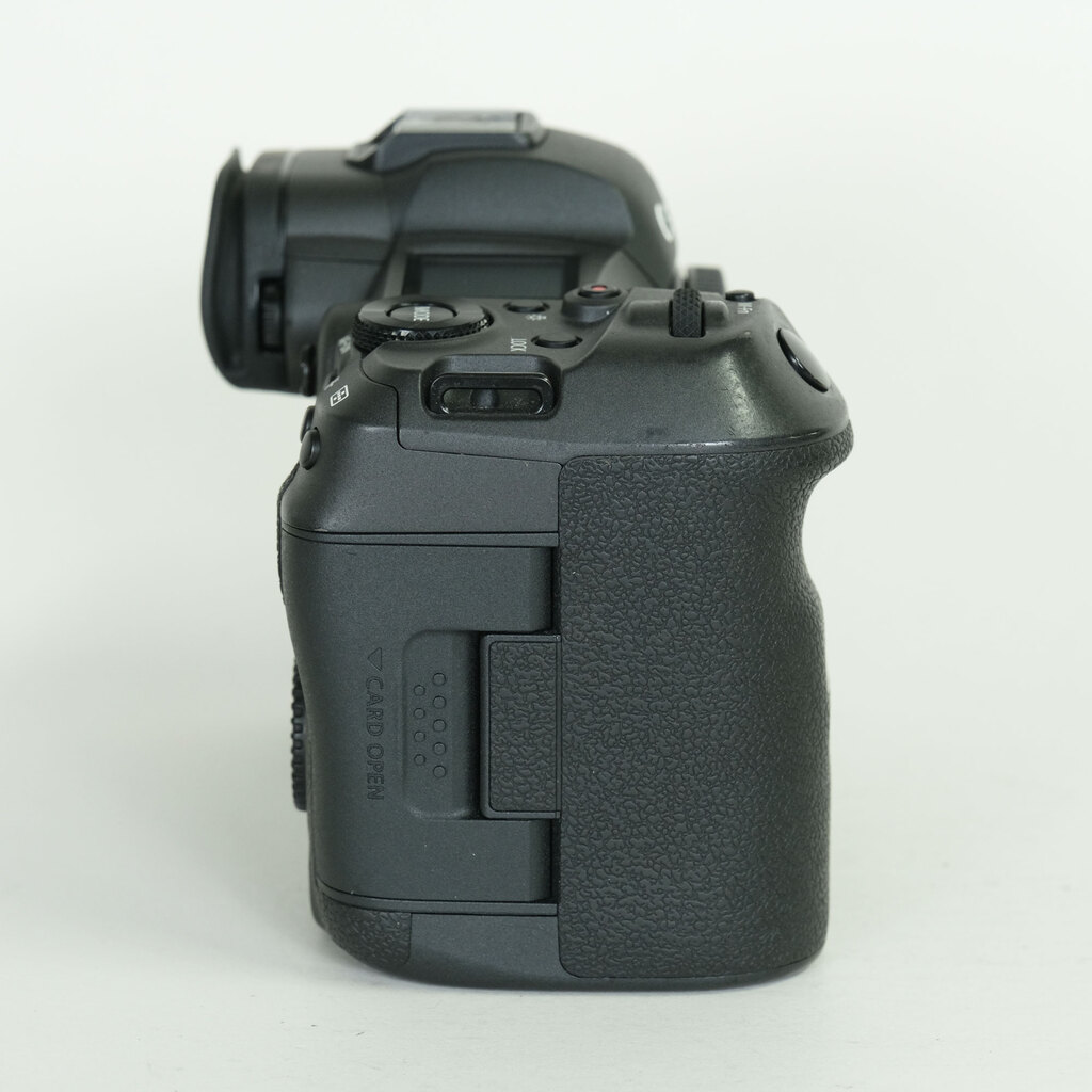 Canon EOS R5