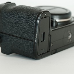 FUJIFILM X-S10