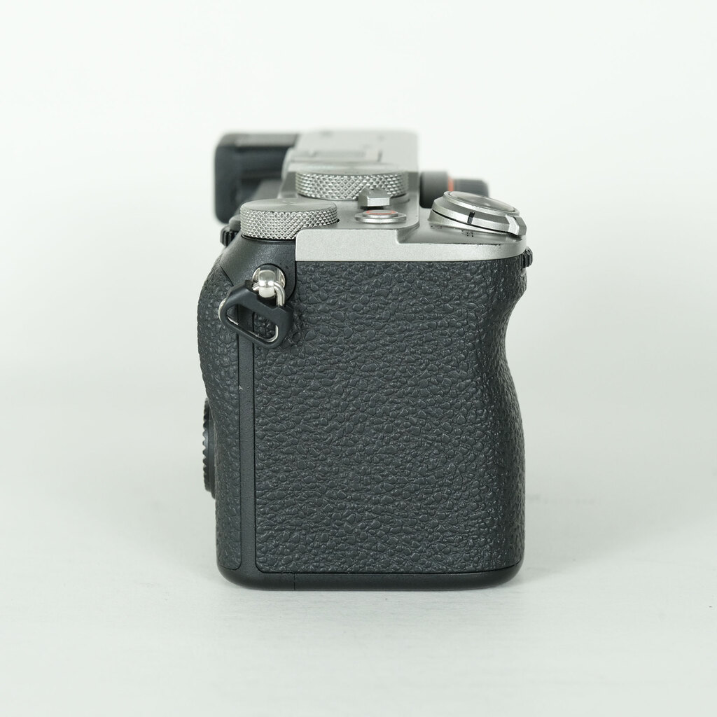 SONY α7C R（ILCE-7CR）