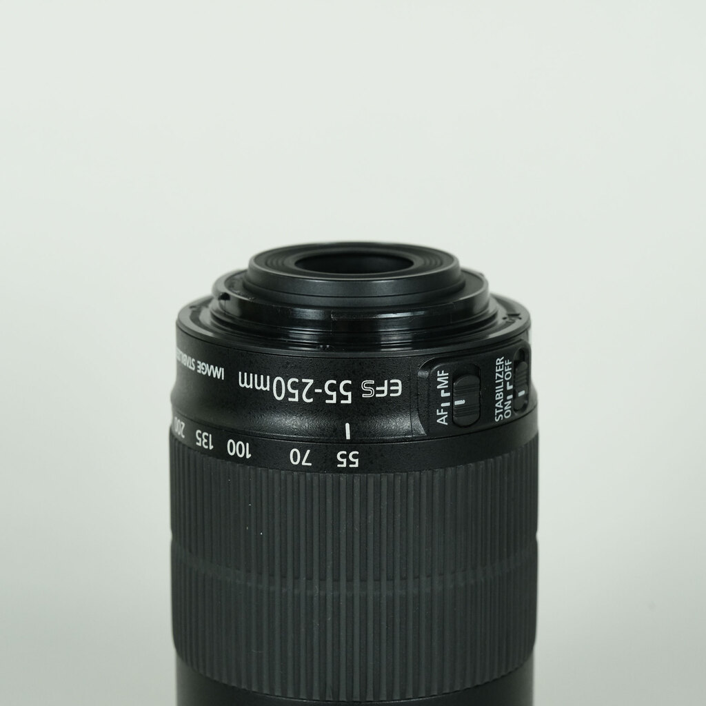 Canon EF-S55-250mm F4-5.6 IS STM Canon EF-S55-250mm F4-5.6 IS STM