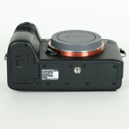 SONY α7RIII ボディ ILCE-7RM3A 【後期モデル 液晶下部にSONYロゴなし】 SONY α7RIII ボディ ILCE-7RM3A 【後期モデル 液晶下部にSONYロゴなし】