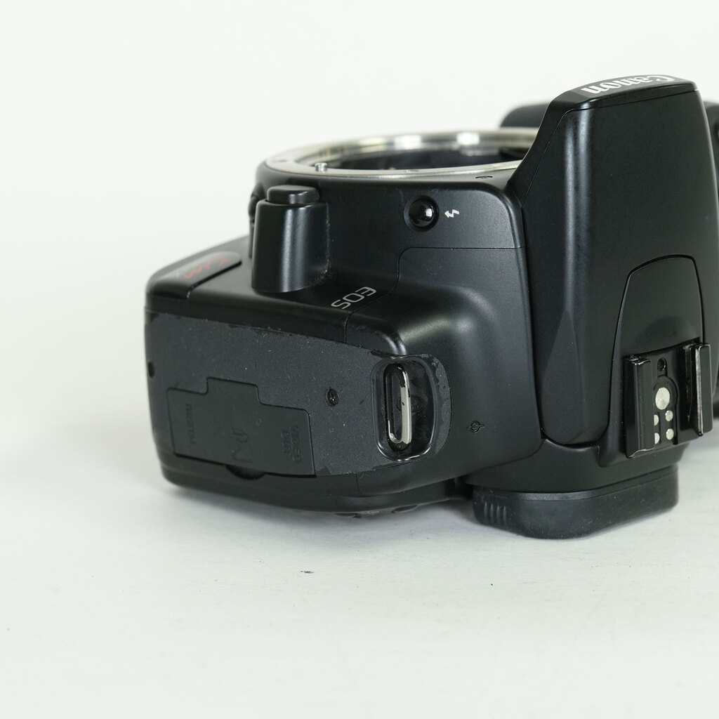 Canon EOS Kiss Digital X ボディ ブラック