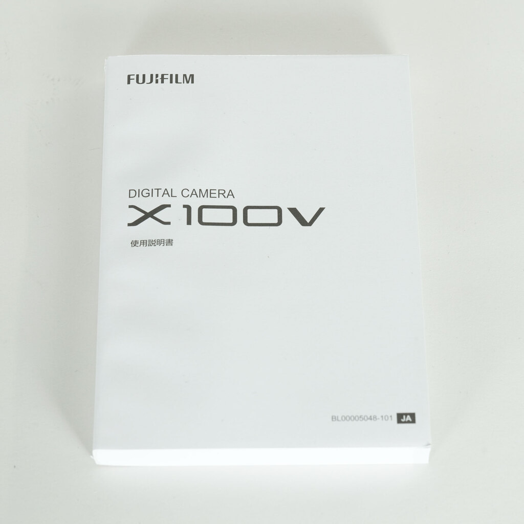 FUJIFILM X100V ブラック