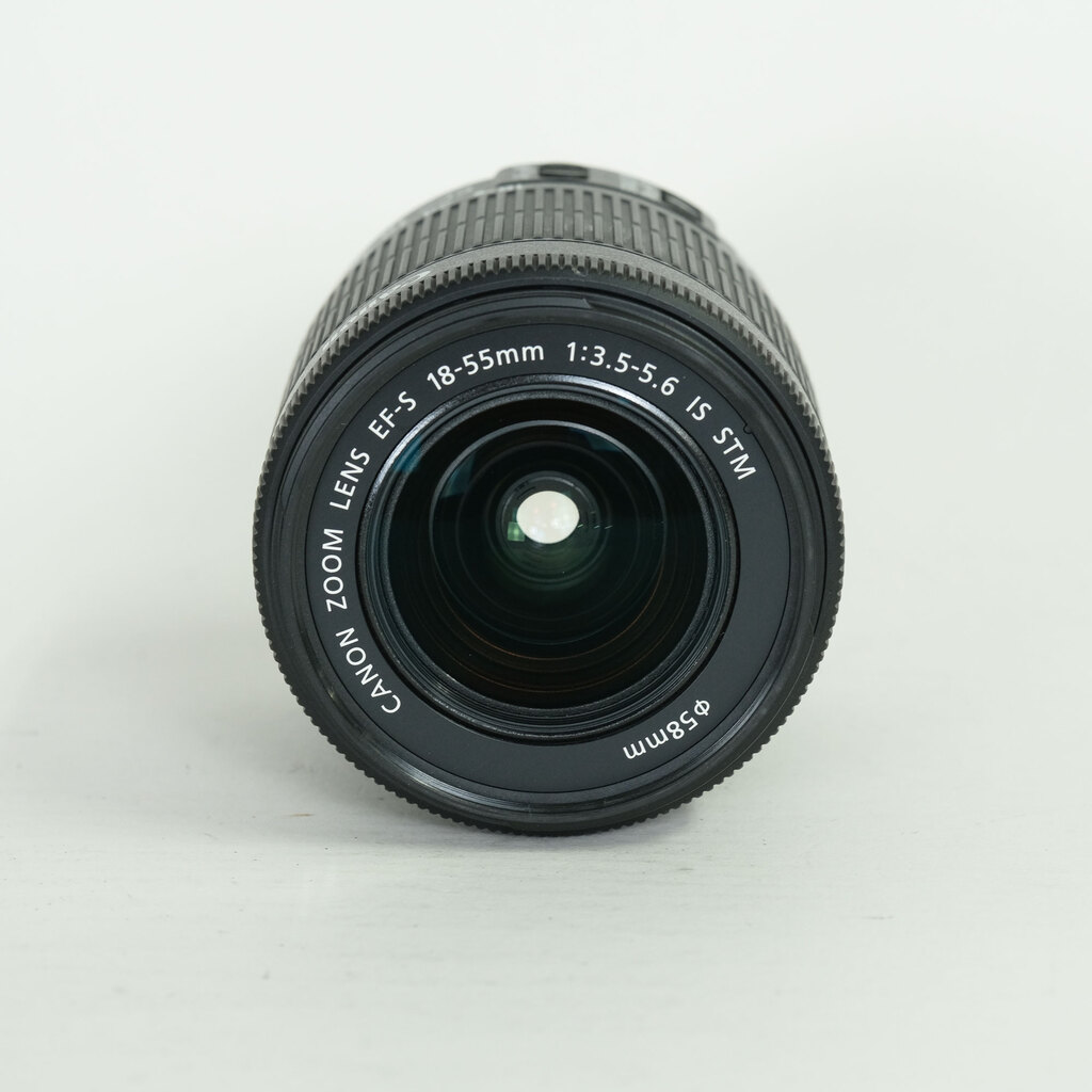 Canon EF-S18-55mm F3.5-5.6 IS STM