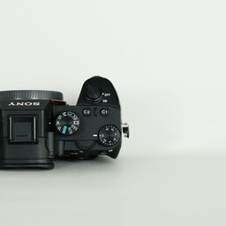 SONY α7 III（ILCE-7M3）