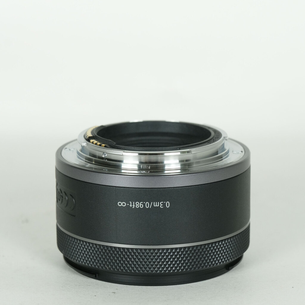 Canon RF50mm F1.8 STM Canon RF50mm F1.8 STM