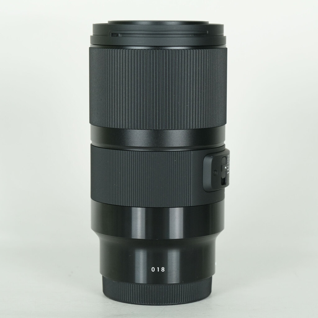 SIGMA 70mm F2.8 DG MACRO｜Art [ソニーE用]の出品 | ONE SCENE（ワン
