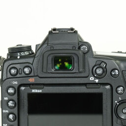 Nikon D780