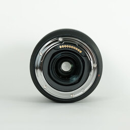 Panasonic LUMIX S 28-200mm F4-7.1 MACRO O.I.S.