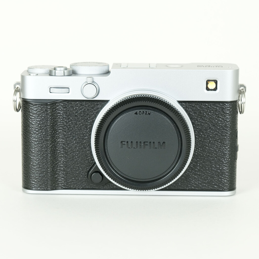 FUJIFILM X-E5