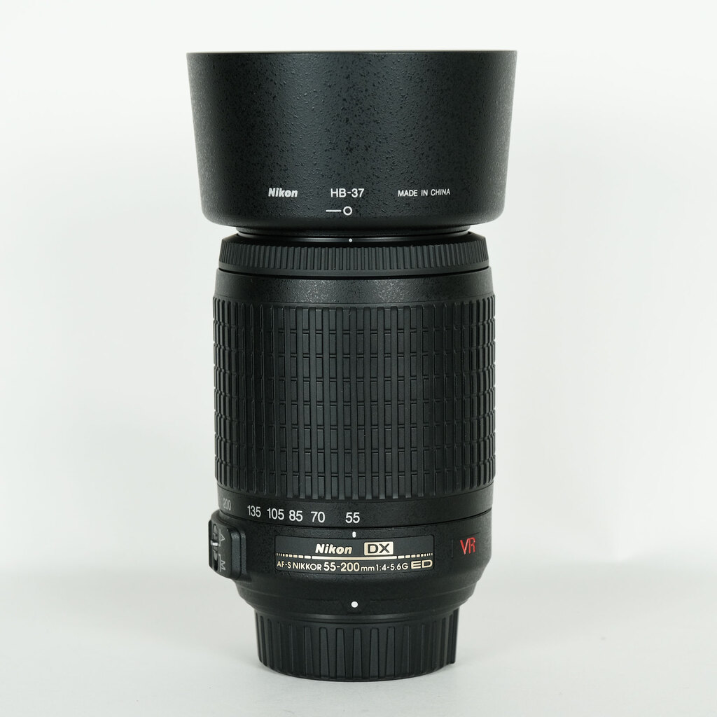 Nikon AF-S DX VR Zoom-Nikkor 55-200mm F4-5.6G IF-ED