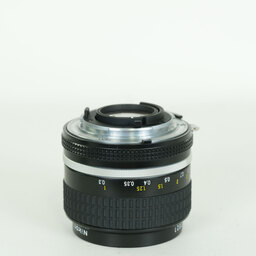 Nikon AI Nikkor 35mm F2S Nikon AI Nikkor 35mm F2S