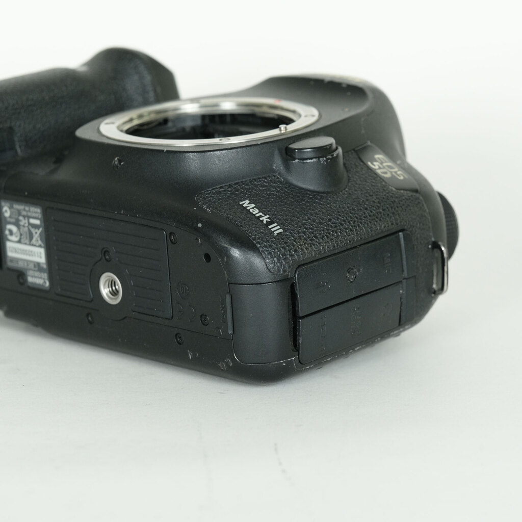 Canon EOS 5D Mark III