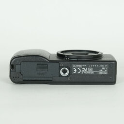RICOH GR DIGITAL II