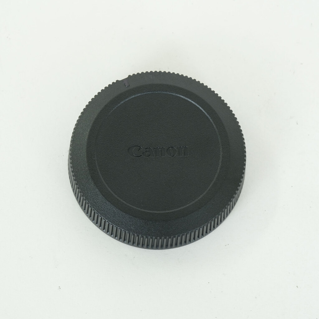 Canon RF16mm F2.8 STM Canon RF16mm F2.8 STM