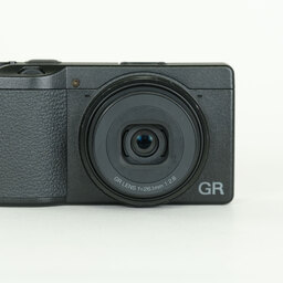 RICOH GR IIIx RICOH GR IIIx