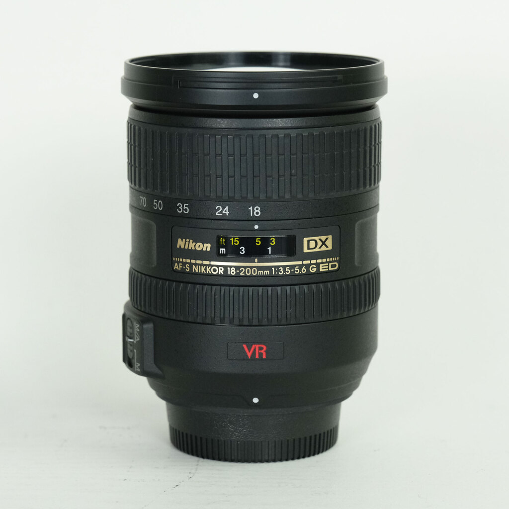 Nikon AF-S DX VR Zoom-Nikkor 18-200mm F3.5-5.6G IF-ED