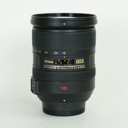 Nikon AF-S DX VR Zoom-Nikkor 18-200mm F3.5-5.6G IF-ED