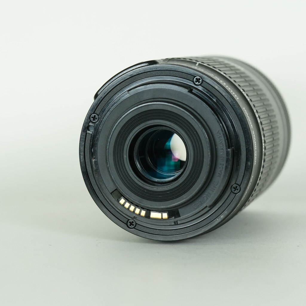 Canon EF-S55-250mm F4-5.6 IS STM