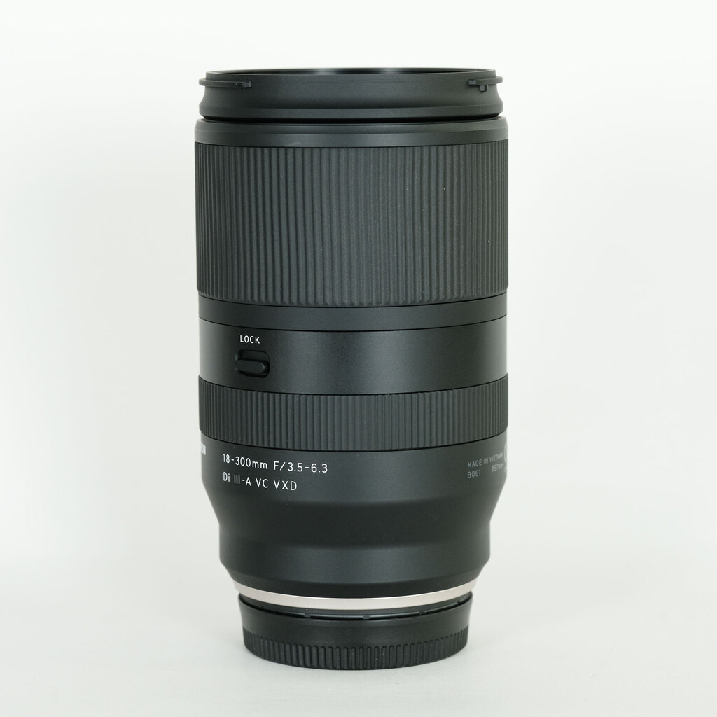 TAMRON 18-300mm F/3.5-6.3 Di III-A VC VXD (Model B061) [フジフイルムX用]